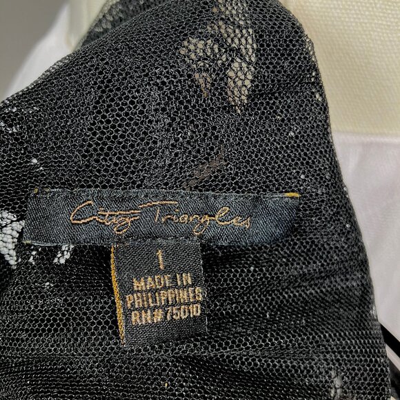 NEW Black & White Lace Plunge V-Neck Knee Length Cocktail Party Dress 1 NWT - Picture 12 of 12